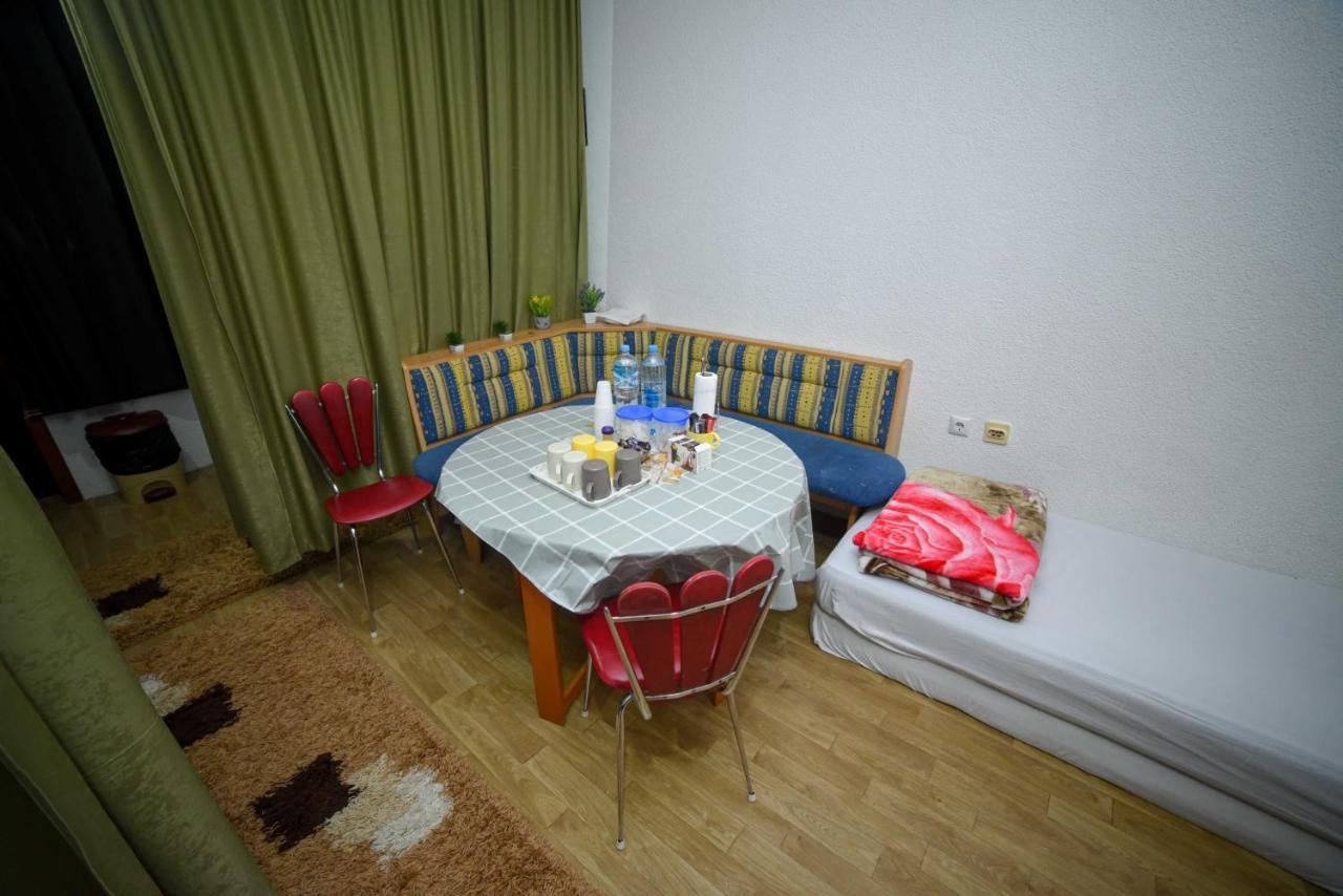 Hostel Prenociste Krajina Velika Kladusa Exteriér fotografie